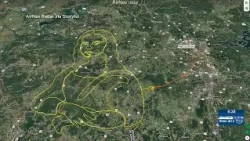What's Trending: Mona Lisa plane picture; Gorilla splashing