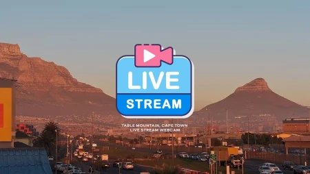 Cape Town Live : Table Mountain and Lion's Head Views